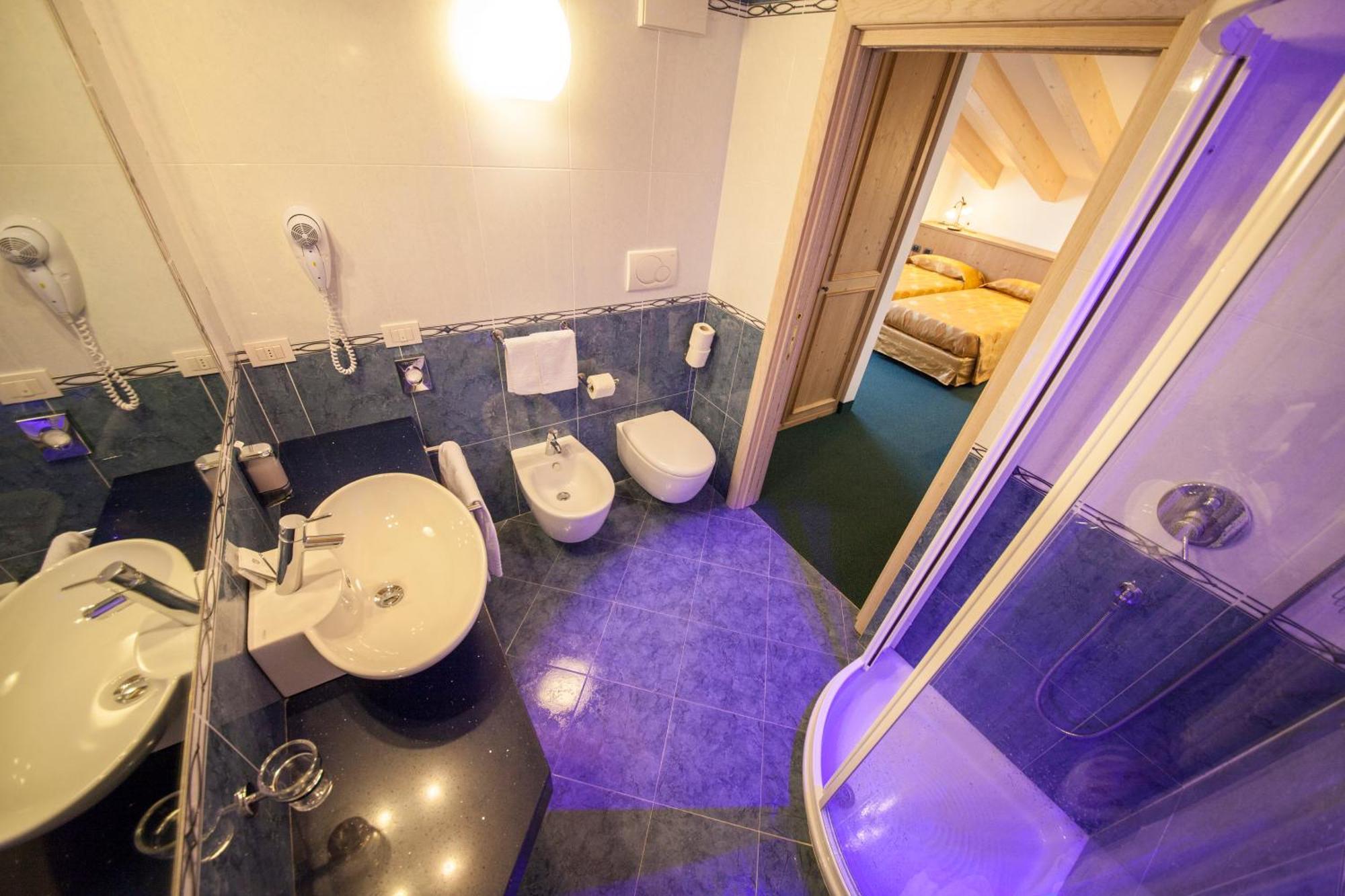 Family Hotel Andes - Only For Family Виго-ди-Фасса Номер фото