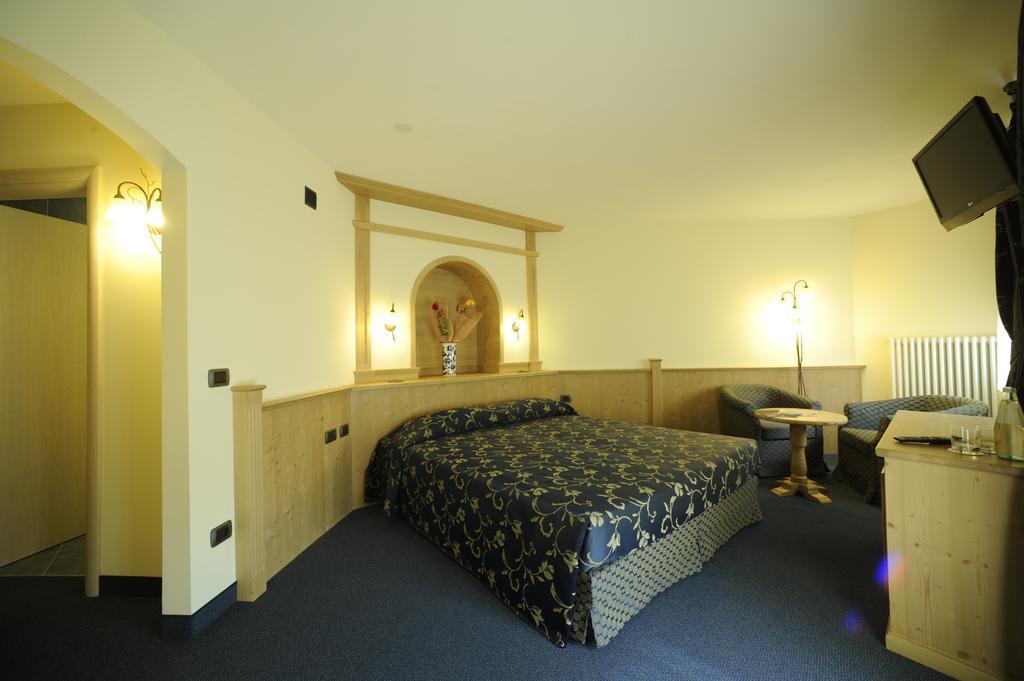 Family Hotel Andes - Only For Family Виго-ди-Фасса Номер фото