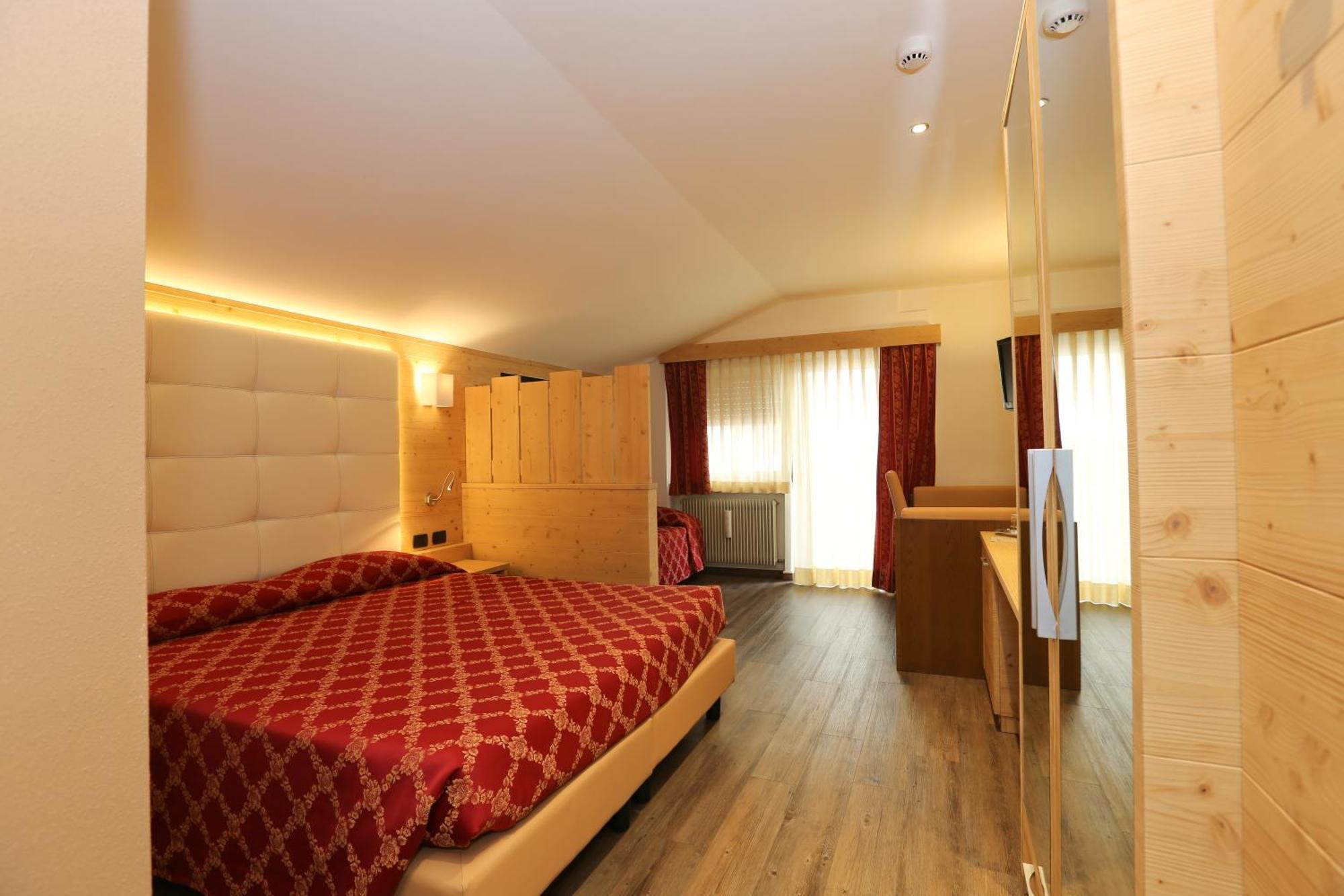 Family Hotel Andes - Only For Family Виго-ди-Фасса Экстерьер фото